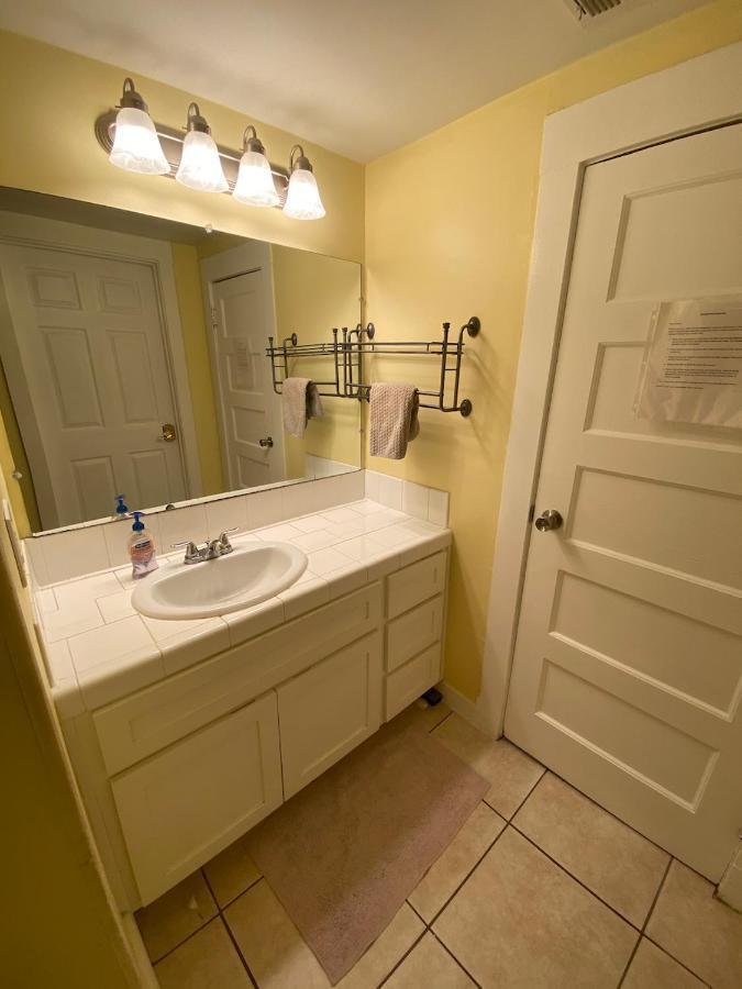 Private Los Angeles Room - Free Wifi, Ac, Tv, Private Fridge, Kitchen, Near Usc - Exposition Park - Usc Memorial Coliseum - Banc Of California Bmo Stadium - Downtown Los Angeles Dtla - University Of Southern California Usc!! Exterior foto