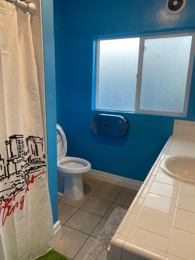 Private Los Angeles Room - Free Wifi, Ac, Tv, Private Fridge, Kitchen, Near Usc - Exposition Park - Usc Memorial Coliseum - Banc Of California Bmo Stadium - Downtown Los Angeles Dtla - University Of Southern California Usc!! Exterior foto