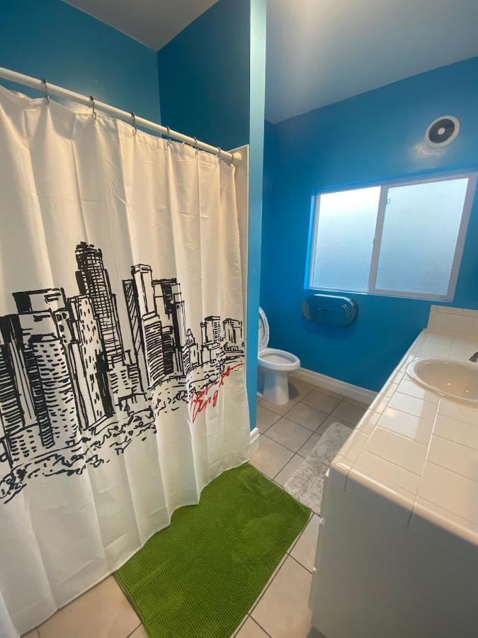 Private Los Angeles Room - Free Wifi, Ac, Tv, Private Fridge, Kitchen, Near Usc - Exposition Park - Usc Memorial Coliseum - Banc Of California Bmo Stadium - Downtown Los Angeles Dtla - University Of Southern California Usc!! Exterior foto